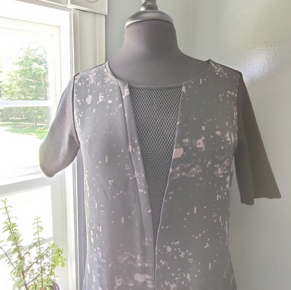 Elie Tahari for Design Nation Splatter Print Dress with Mesh and Zipper Accents - Picture 3 of 6